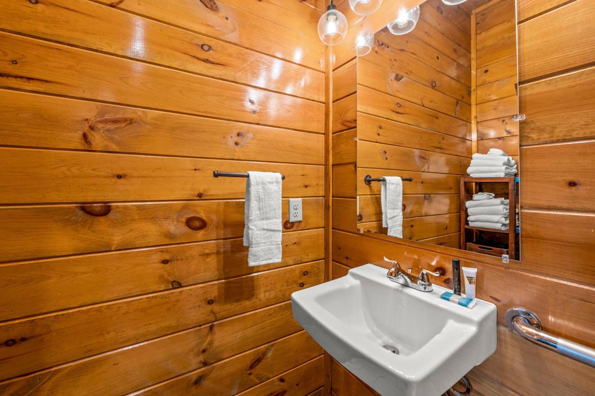 The Great Maple Retreat By Stony Brook Cabins Gatlinburg Exterior foto