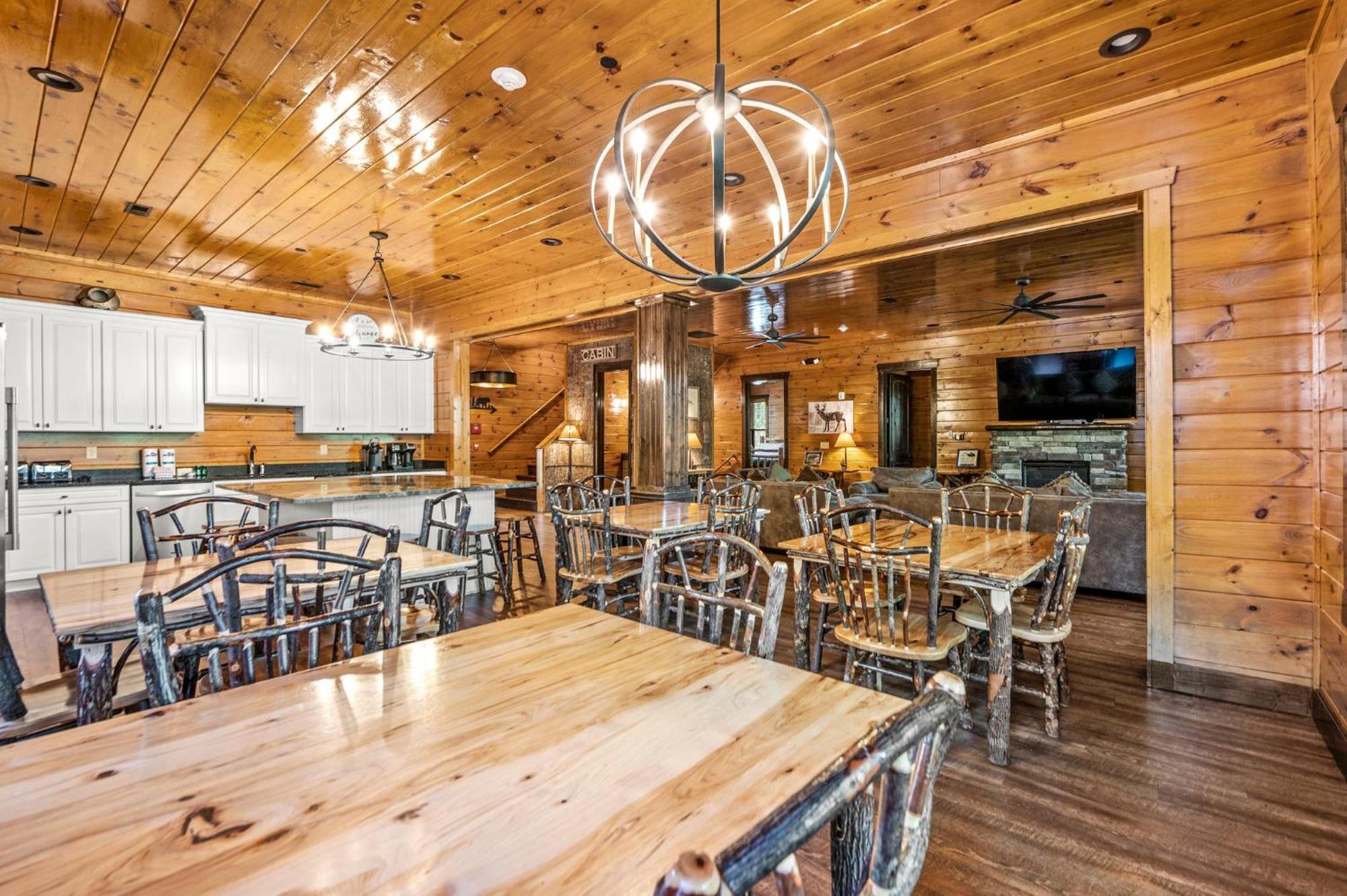 The Great Maple Retreat By Stony Brook Cabins Gatlinburg Exterior foto